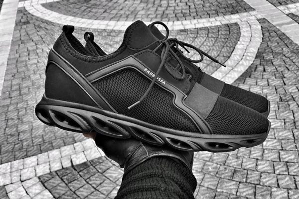 origin_origin_bcb328795796ceccdb0f892a08d5dee8_megalblack